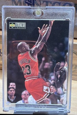 1997-98 Upper Deck Collector's Choice Michael Jordan #392 Bulls