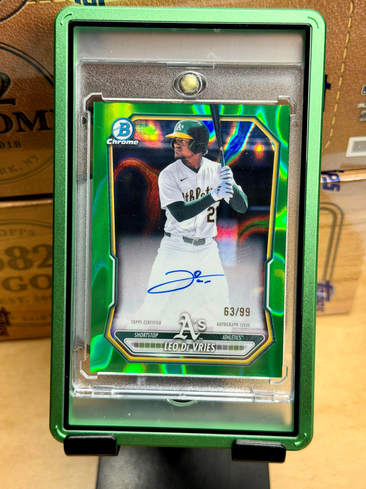 2026 Bowman Leo De Vries Chrome Prospect Autographs Green Lava Refractors #/99