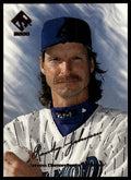 2000 Pacific Private Stock #7 Randy Johnson